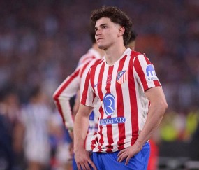 报价破亿欧元！巴萨今夏锁定阿尔瓦雷斯为头号引援，莱万或成豪华替补