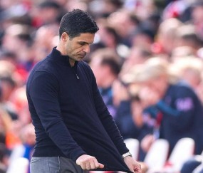 近4场3负！阿森纳球迷心态崩溃，疯狂留言：继续推迟夺冠，塔帅应下课